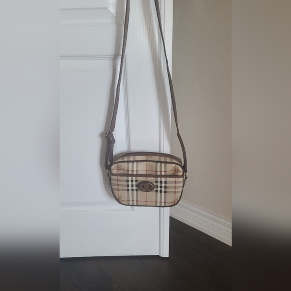 Authentic bag - Picture 1 of 5